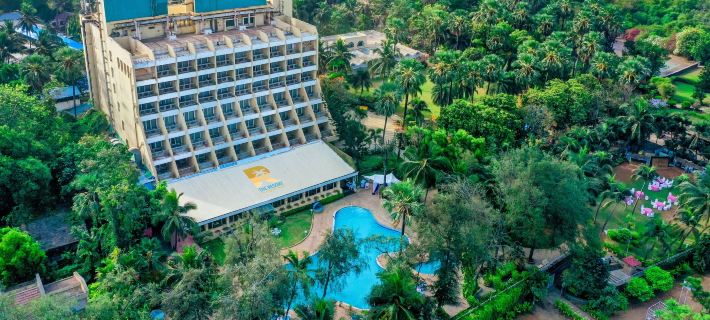 The Resort Hotel a Mumbai