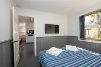 Karrinyup Waters Resort Hotels in Sorrento