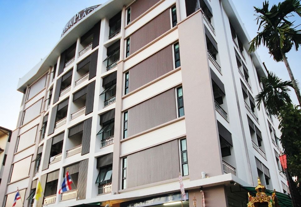 파타라 플레이스의 깔끔한 객실 내부