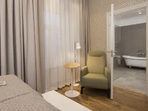 Lydia Hotel