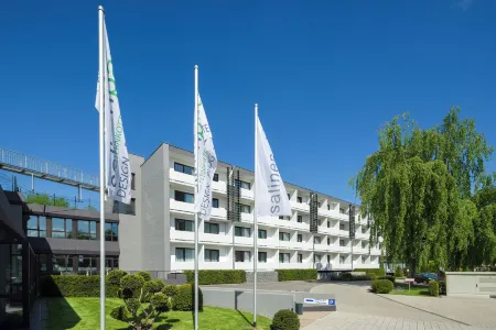 Salinenparc Design Budget Hotel Отели в г. Анрёхте