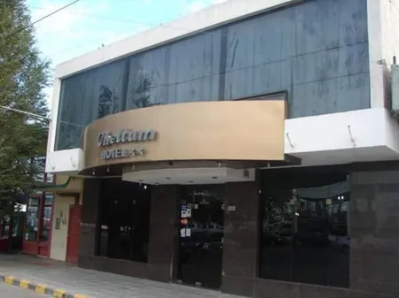 Cheltum Hotel