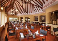 Hotel El Dorado Seaside Suites