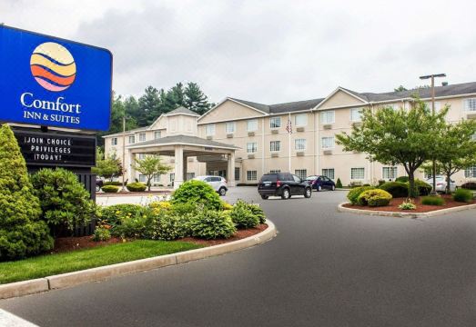 컴포트 인 & 스위트 데이빌 객실 또는 로비