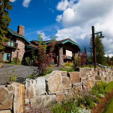 Kandahar Lodge at Whitefish Mountain Resort