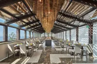 De Bonart Naples, Curio Collection by Hilton