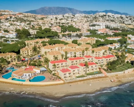 Macdonald Doña Lola Resort Hotels in Mijas