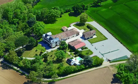 Domaine d'En Fargou Отели в г. Мирпуа-Сюр-Тарн