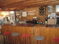 Studios Arabas - Bares