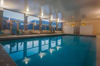 Hotel Boboty - С бассейном