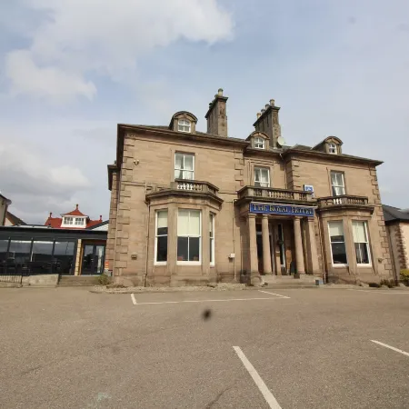 The Royal Hotel Elgin