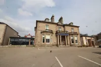The Royal Hotel Elgin - Homestays