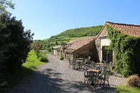 Domaine d'Alcapiès Hotels in Saint-Affrique