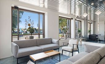 Summer Hotel Tott