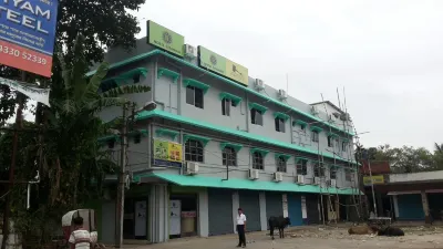 Hotel Gitanjali Raiganj Hotels in Uttar Dinajpur