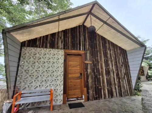 Ciremai Land  Glamping Dan Hotel Hotels in Cigugur