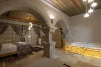 Underground Cave Suites Hotel - baignoire