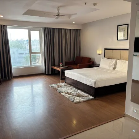 Triguna Clarks Inn Kurnool