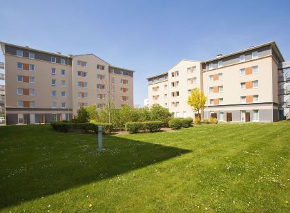 Appart Hôtel - Séjours et Affaires / Résidence étudiante - Les estudines Caen Le Clos Beaumois 22