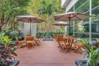 Novelty Suites Hotel - Oviedo Mall - バー
