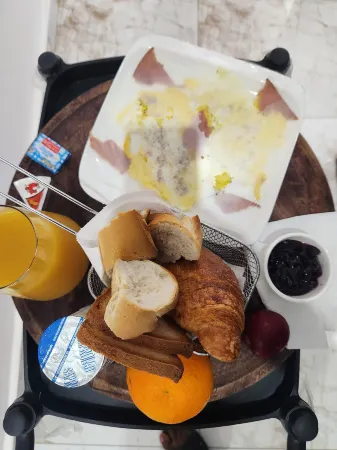 Marina Appart Hôtel Отели рядом с достопримечательностью «Dakar port»