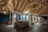 Lemala Wildwaters Lodge - bar