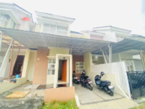 Villa Grand Taman Dau - 3 Bedrooms