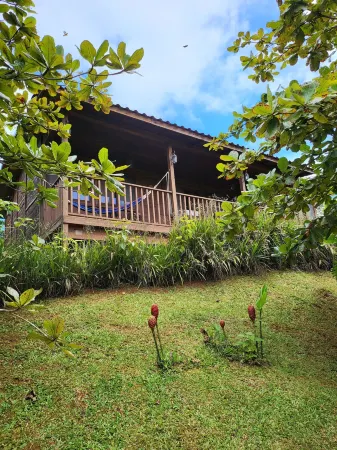 Jaco-Carara 3 Bdrm Surrounded by Rainforest with Private Pool