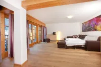 Apartment in Wald im Pinzgau with Swimming Pool and Views