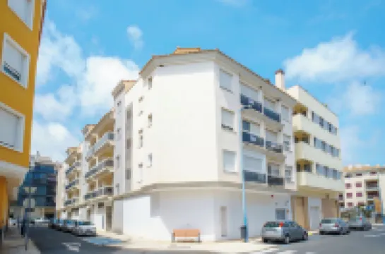 Edificio Mestral Hoteles cerca de Plage Nord