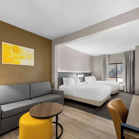 Comfort Suites