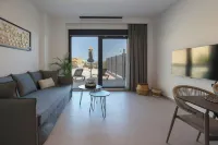 LIMI Deluxe Suites