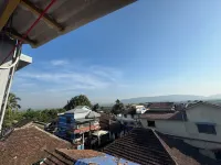 Soge Holiday Lodging Hotel a Srivardhan