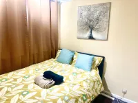 Elegant 3Br w/ Free Parking, Garden, Pet Friendly Hotel di Sittingbourne