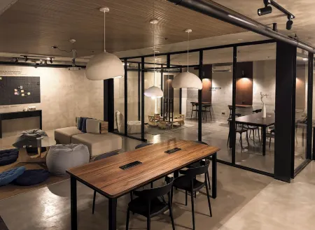 Yamato Hostel Отели рядом с достопримечательностью «World Trade Center Metro Manila»