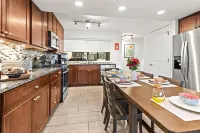 Kbm Resorts Fully Remodeled 2 Miles from Resorts Shuttle Routerct-42