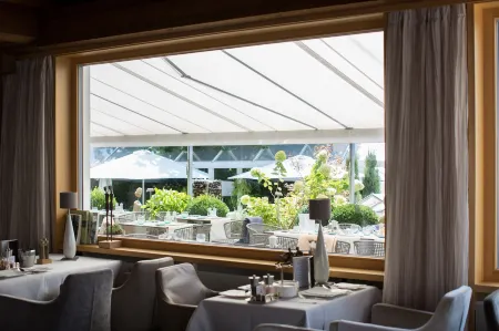 Hirschen Dornbirn - Das Boutiquestyle Hotel Отели рядом с достопримечательностью «Schwarzenberger Pfarrkirche»