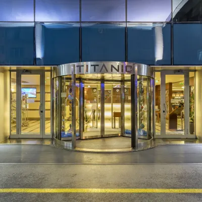 泰坦尼克港口巴克科伊酒店 鄰近巴克区的酒店