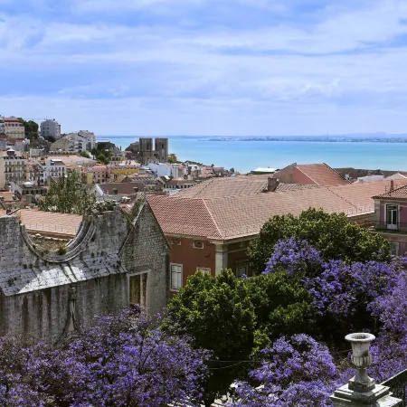 Lisboa Carmo Hotel