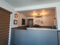 Motel Park Hotels in Val-d'Or