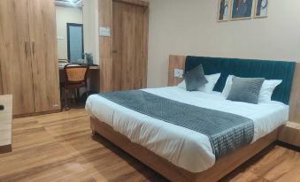 Hotel Bhavya