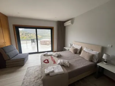 Douro Elegance Suites Hôtels à : Carrazeda de Ansiães