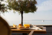 Hotel les Flots Bleus Hotels in Le Lavandou