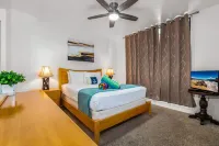 Modern Oceanfront Gem, 3rd‑Floor Designer Condo + Million‑Dollar Views