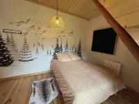Cottage in the Heart of the Pyrénées, Jacuzzi, Hiking, Cycling, Skiing, and More