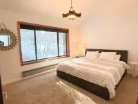 Beautiful, Comfortable, Mountain Home,  Sleeps 8-10 Hotel in zona Alpine Base Area at Palisades Tahoe