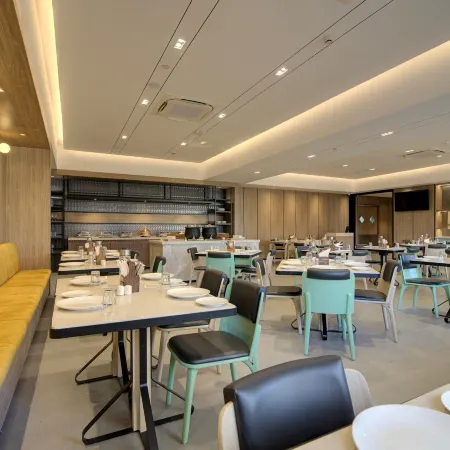 7 Apple Hotel Pratap Nagar, Jaipur