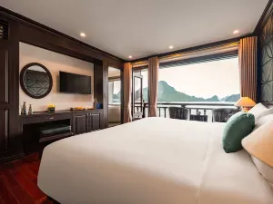 Aqua of the Seas Cruise Ha Long