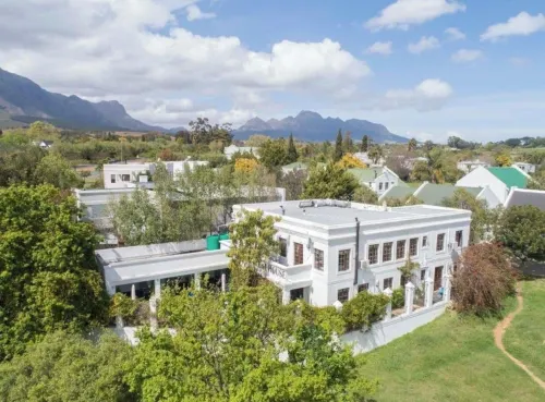 Boord Guest House