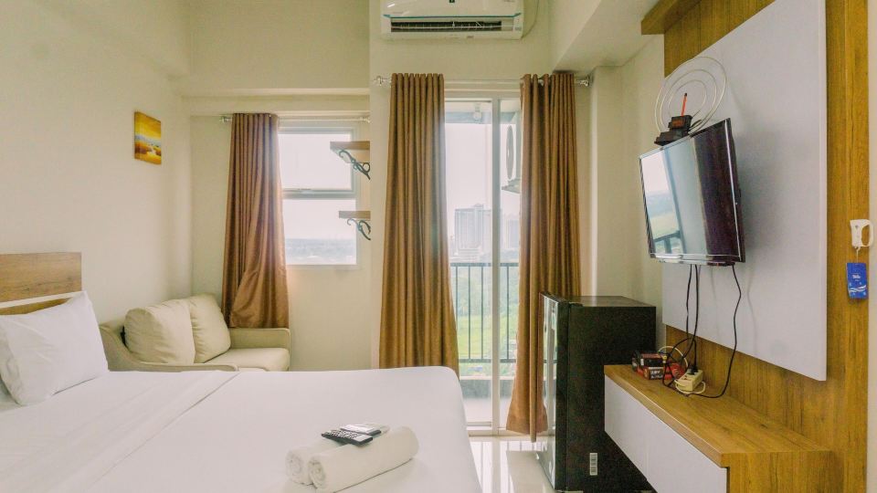 Comfy and Nice Designed Studio Parkland Avenue Apartment